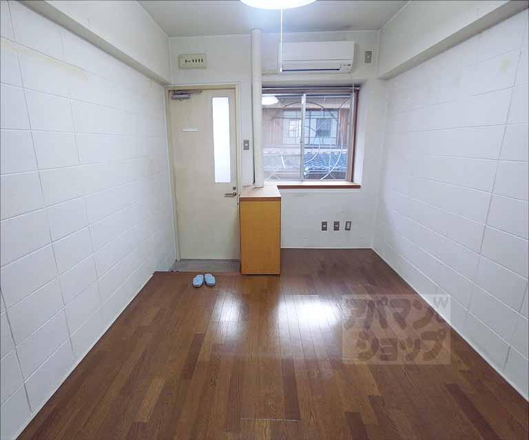 居室・リビング　南向きです。