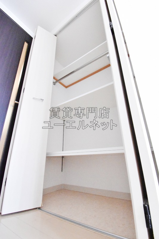 収納　クローゼット