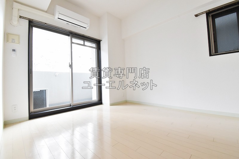 居室・リビング　洋室6.8帖