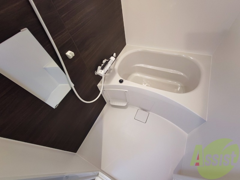 バス・シャワールーム　お風呂です。ゆっくりお風呂につかるのも体に良いですね～