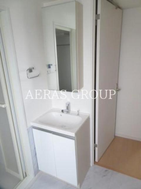 洗面設備　別部屋同仕様タイプ