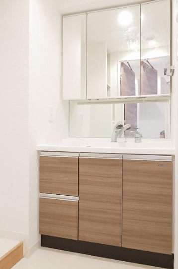 洗面設備　☆嬉しい独立洗面台☆