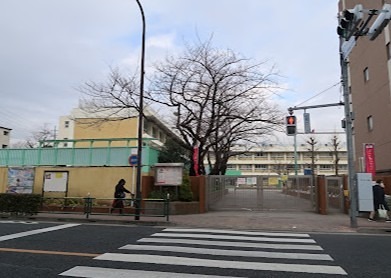 小学校　葛飾区立道上小学校（小学校）まで1078m