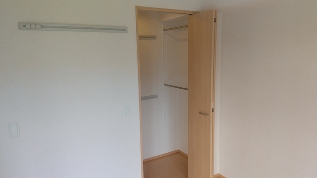 収納　ワンステップクローゼット