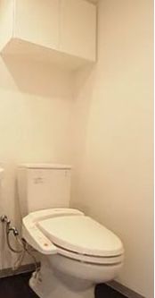 トイレ　清潔感のあるトイレです