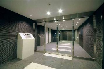 セキュリティ　エントランスです