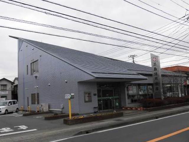 銀行　三島信用金庫松本支店（銀行）まで514m