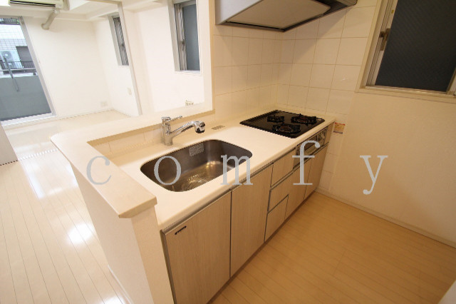 キッチン　人気のカウンタータイプのキッチン