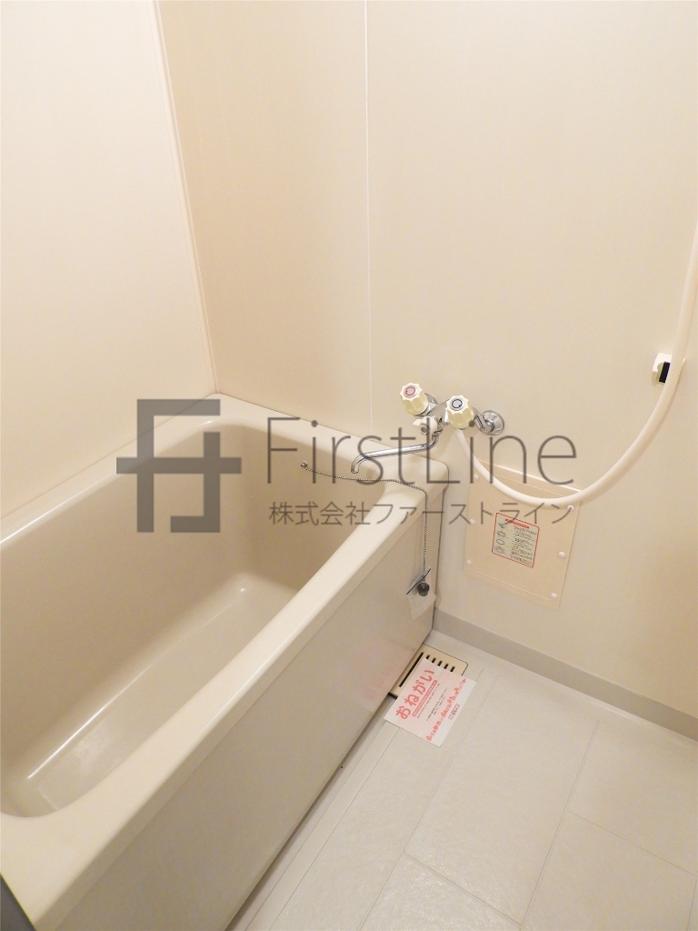 バス・シャワールーム　別号室の写真です