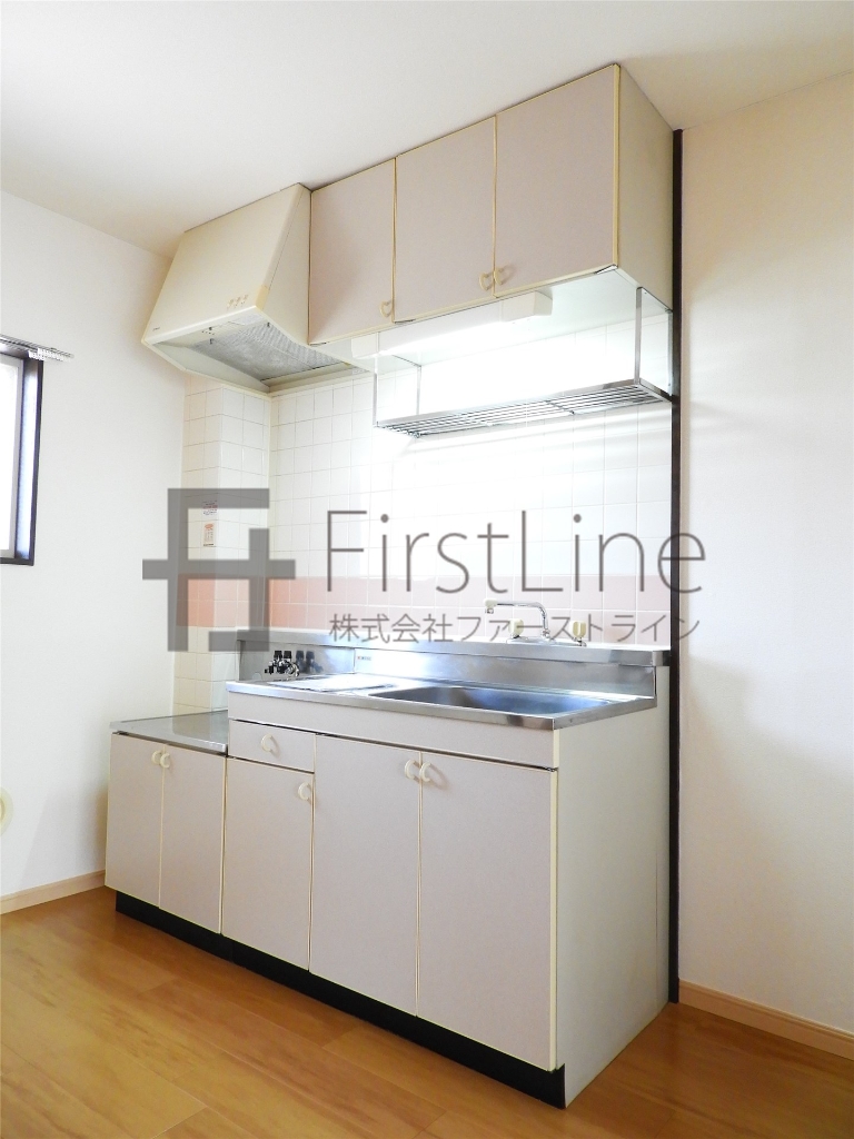 キッチン　別号室の写真です