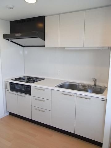 キッチン　３口ガスシステムＫ（魚焼グリル付き）