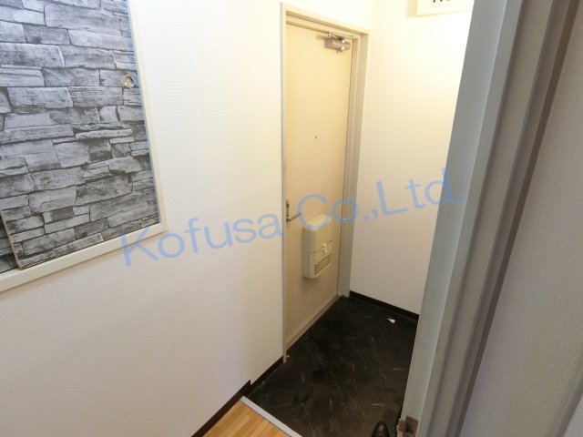 玄関　シューズボックス付き玄関