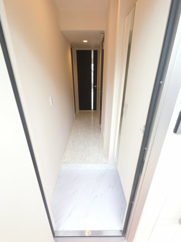 玄関　※仕様が異なる場合が御座います