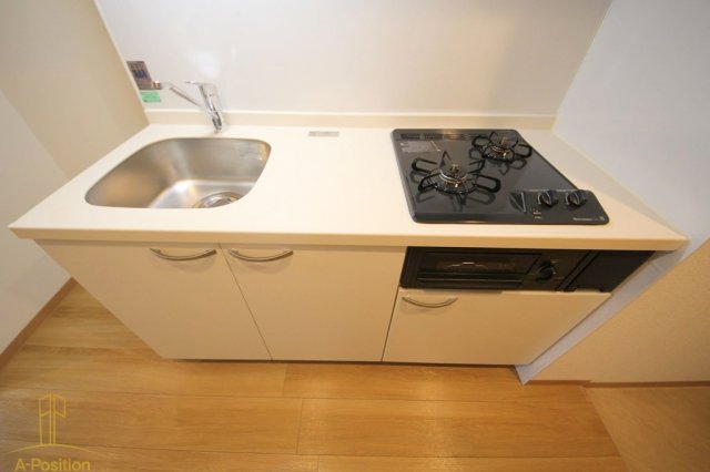 キッチン　LOWLANDS西天満