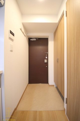 玄関　LOWLANDS西天満