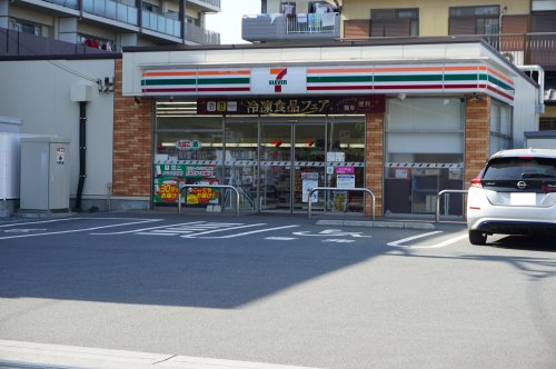 コンビニ　セブンイレブン 浦和別所沼通り店（コンビニ）まで183m