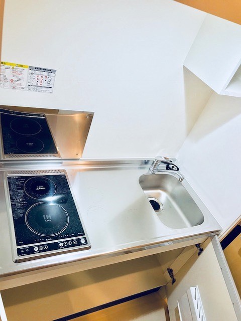 キッチン　ＩＨクッキングヒーターです。