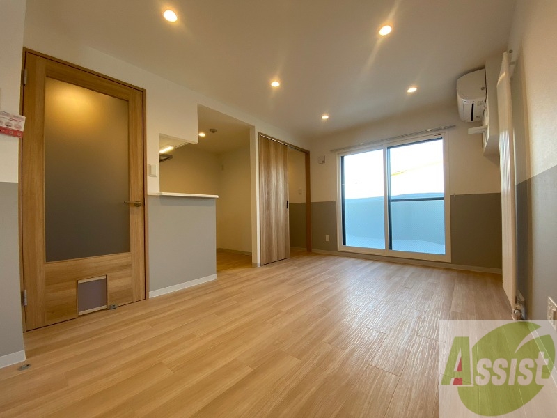 居室・リビング　広くてきれいなリビングです！快適に過ごせそうですね。