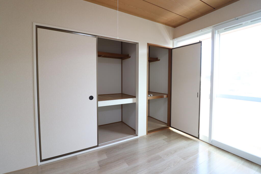 収納　収納スペース