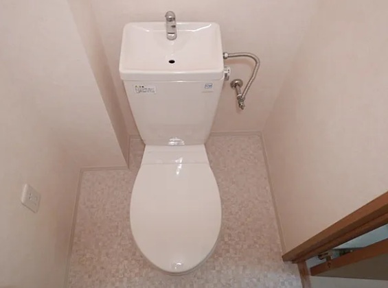 トイレ　※同施工会社のイメージ写真※