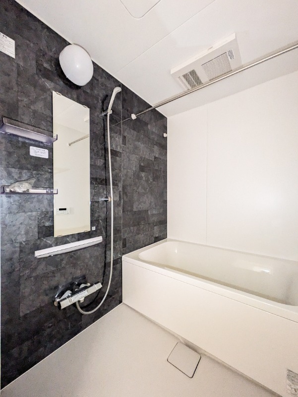 バス・シャワールーム　図面と現状に相違がある場合には現状を優先