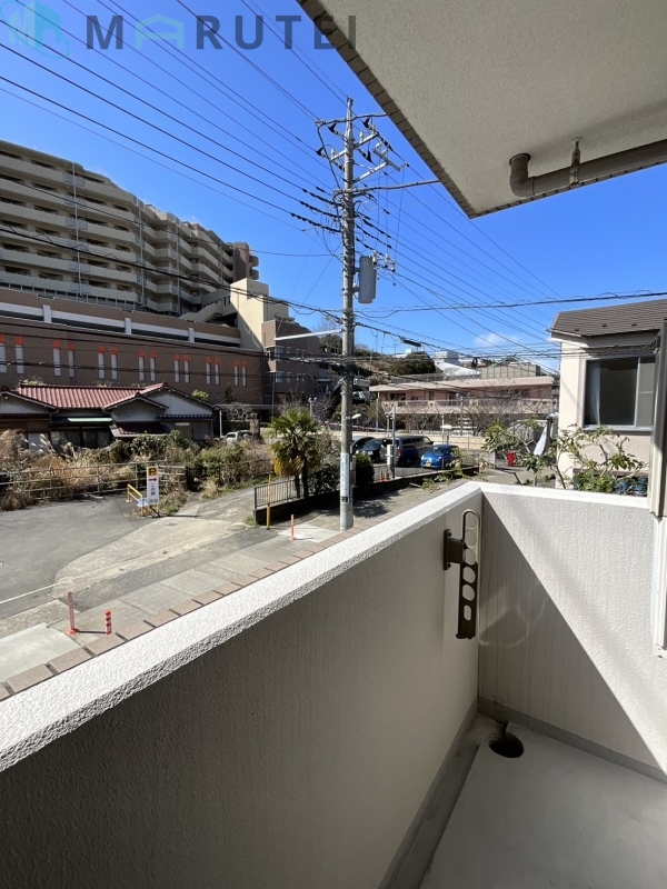 バルコニー　広いバルコニーです。