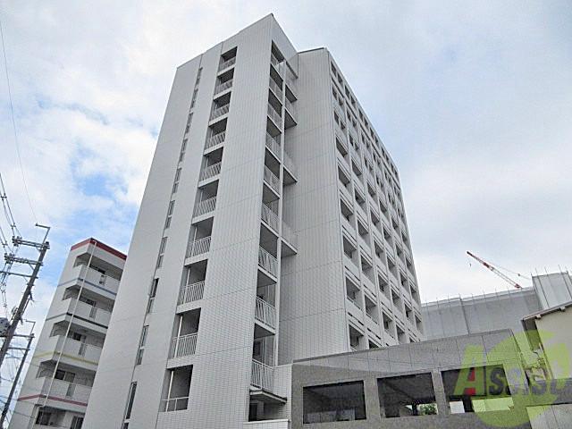 建物外観　吹田市江坂町【ステュディオ・パレ】