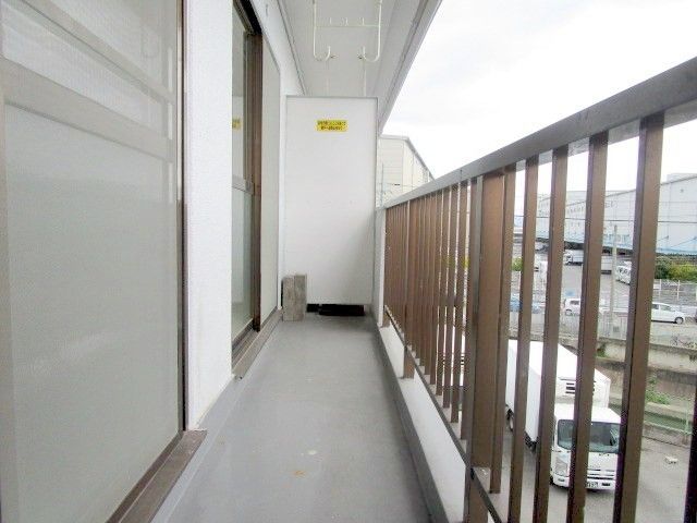 バルコニー　バルコニー