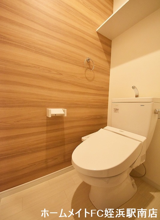 トイレ　★嬉しい設備、ウォシュレット付き♪★参考写真