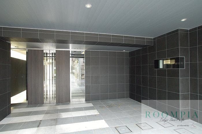 エントランス　エントランス