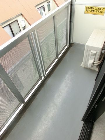バルコニー　バルコニー部分