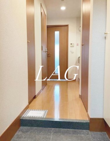 玄関　玄関です。