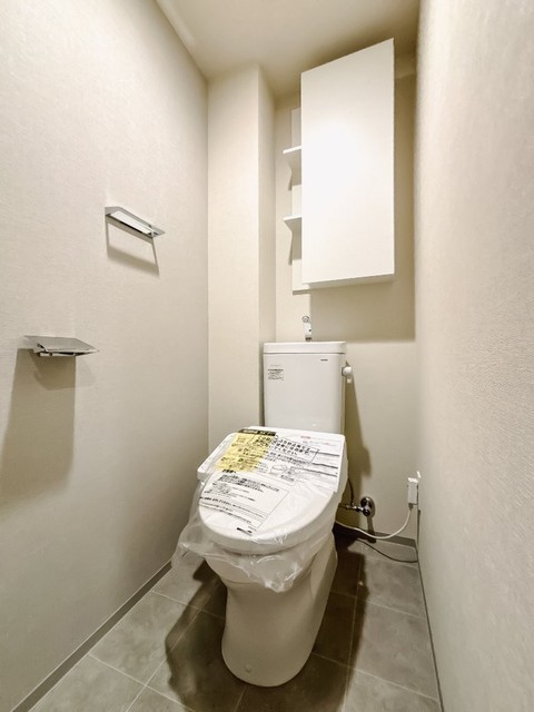 トイレ　※写真は同タイプ住戸です。