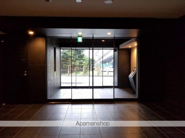 ロビー　ロビー