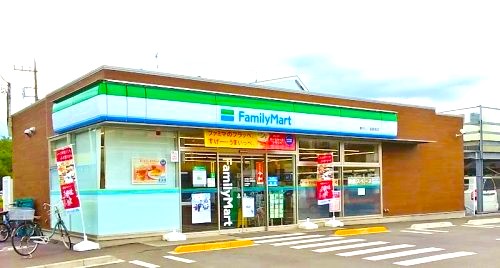 コンビニ　ファミリーマート 東村山八坂駅前店（コンビニ）まで350m