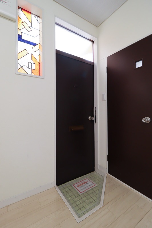 玄関　図面と現状に相違がある場合には現状を優先