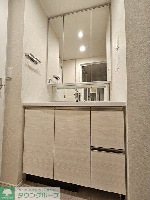 洗面設備　お部屋探しは株式会社　タウンハウジング　までお気軽にお問合…