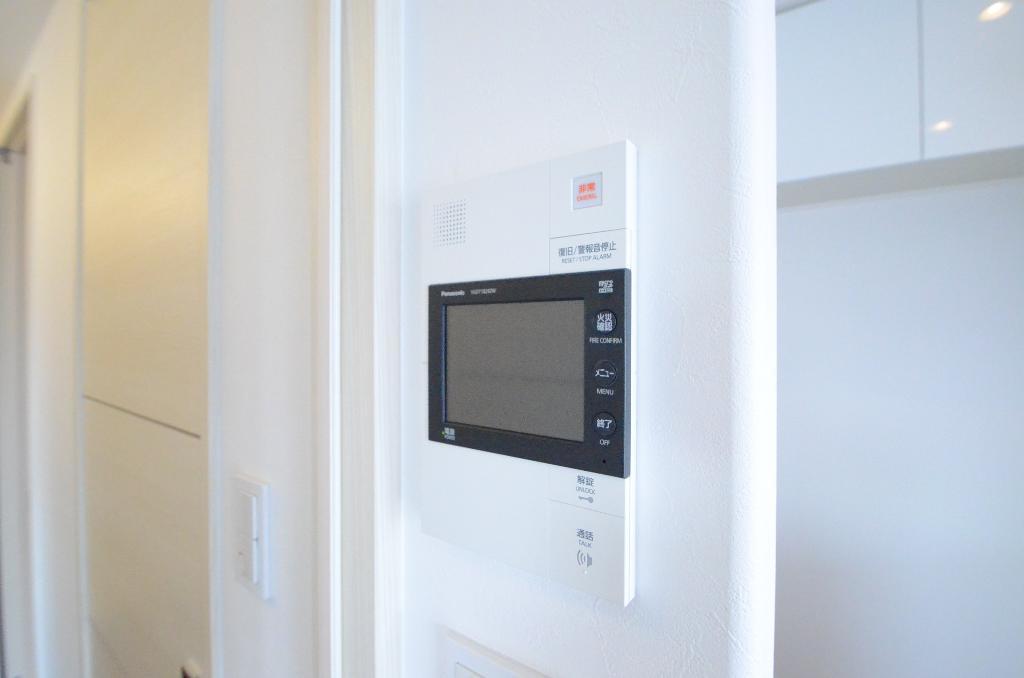 セキュリティ　カメラ付インターホン