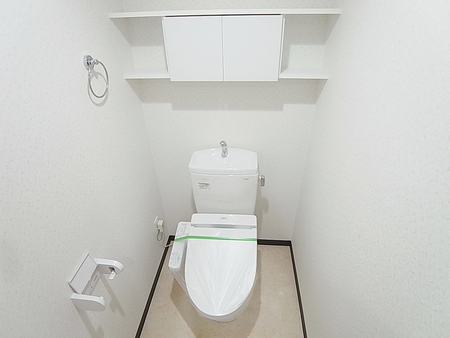 トイレ　ウォシュレット付きトイレ