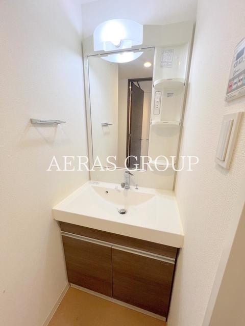 洗面設備　同仕様