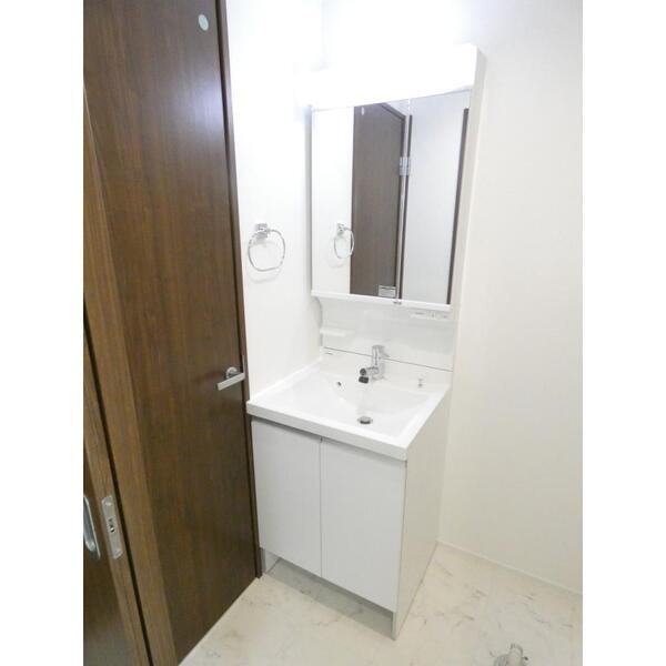 洗面設備　弊社は都内全域の物件をご紹介可能です！