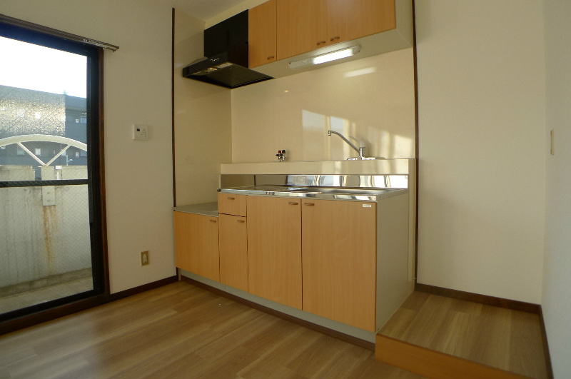 キッチン　写真は205