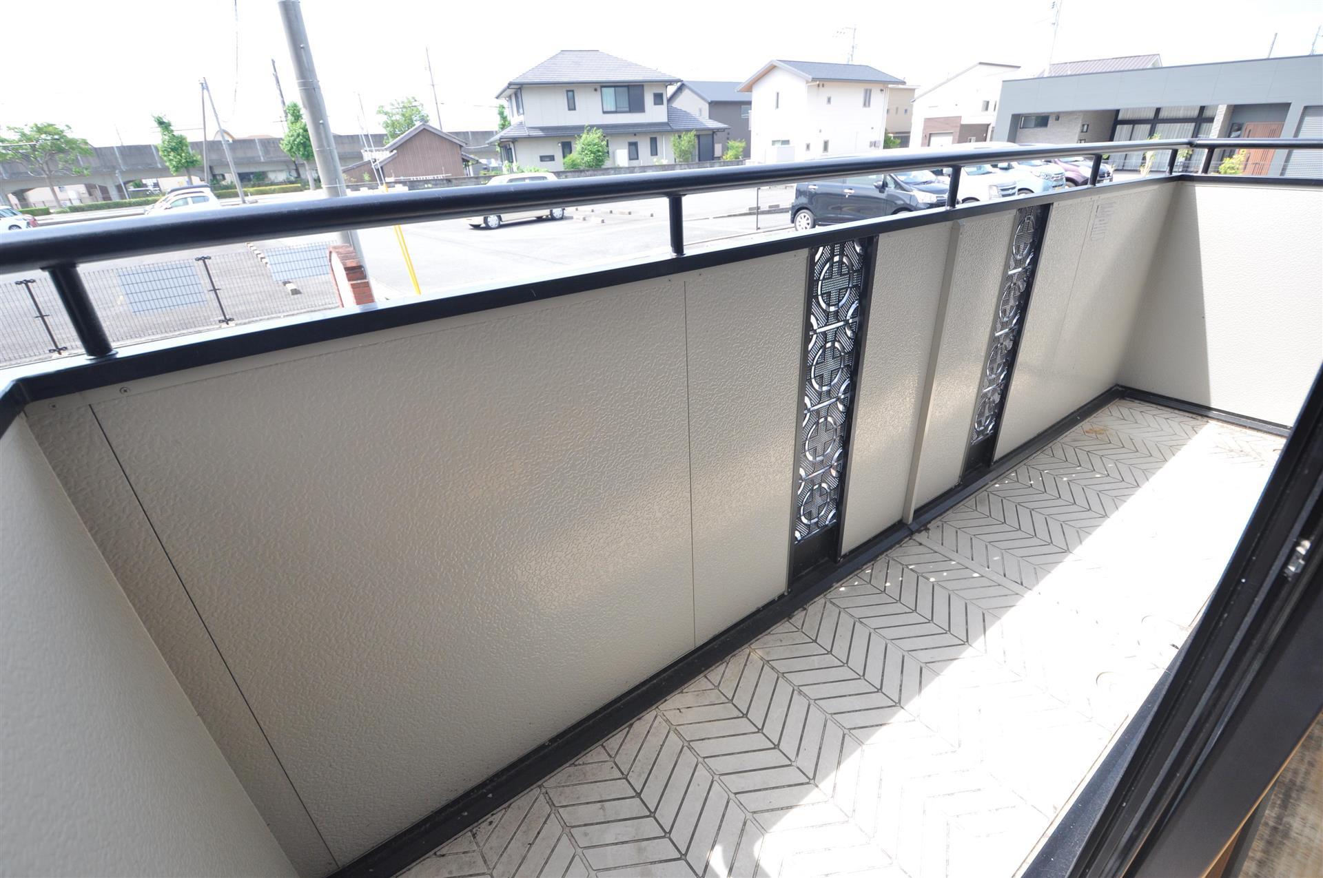 バルコニー　バルコニー