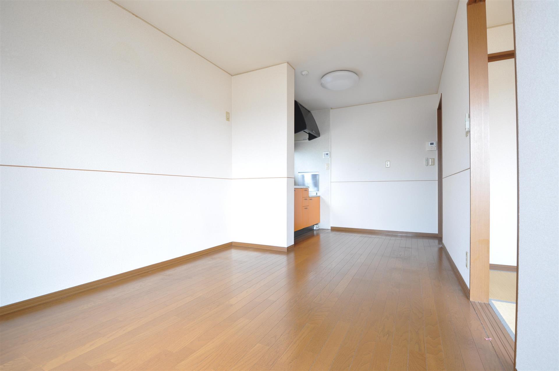 居室・リビング　9帖DK