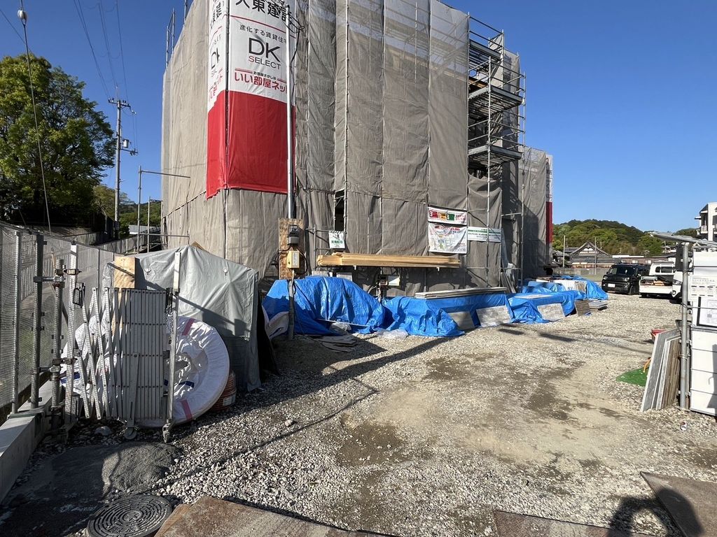 ロビー　駐車場