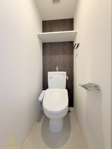 トイレ　エスリード大阪城EAST