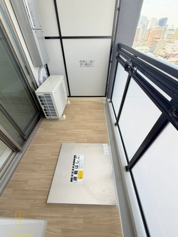 バルコニー　エスリード大阪城EAST