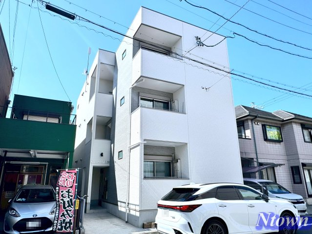 建物外観　落ち着いた雰囲気の外観です