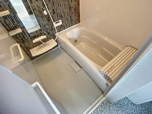 バス・シャワールーム　浴室