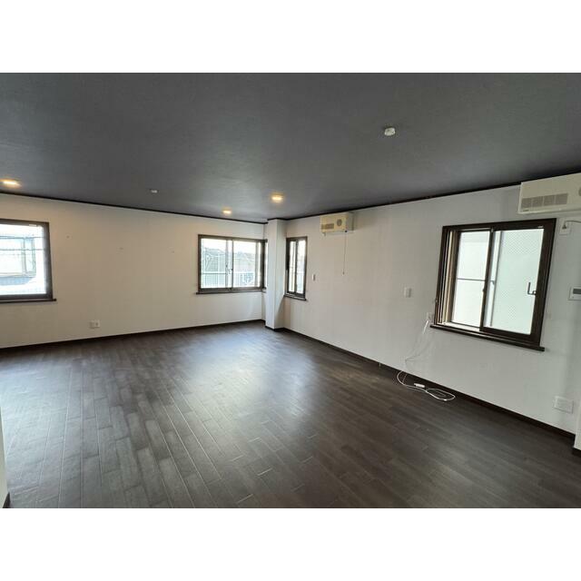 居室・リビング　ＬＤＫ２８．２帖